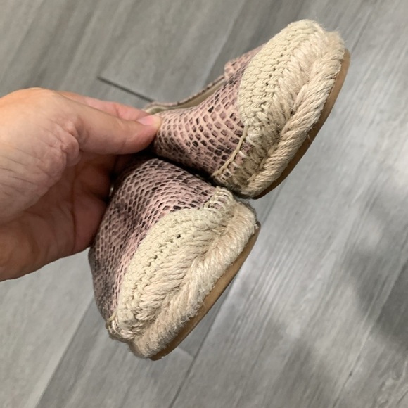 Sam Edelman Khloe Slip-On Espadrille Multi Snake Print Leather Flats size 6.5 - Picture 3 of 9